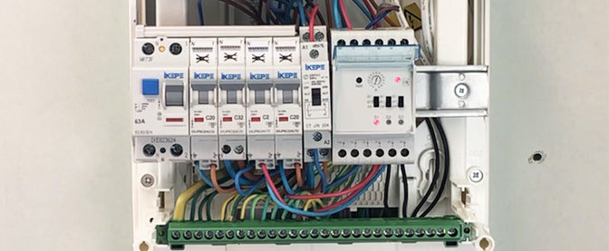 Quel disjoncteur modulaire choisir pour mon tableau électrique ?