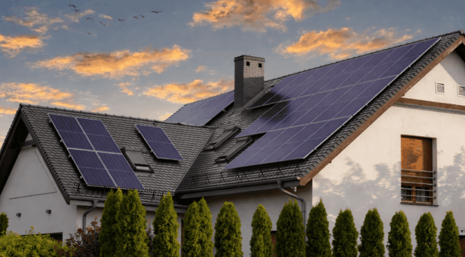 Coffrets photovoltaïques Schneider Resi9 Energy Center : la solution complète pour votre installation solaire